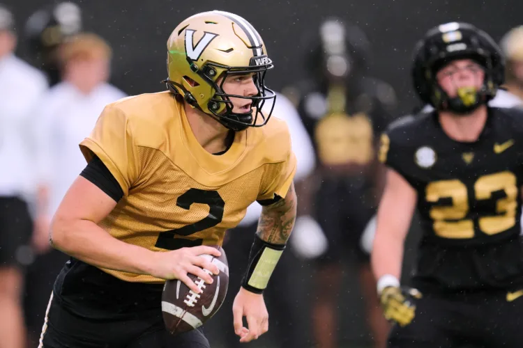AP's list of top freshmen to watch includes quarterbacks at Vanderbilt and Tennessee